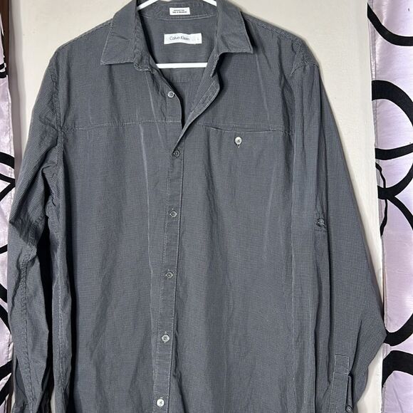Calvin Klein button-down long sleeve top size large - Picture 2 of 6